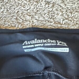 Avalanche Midnight Black Performance Pants